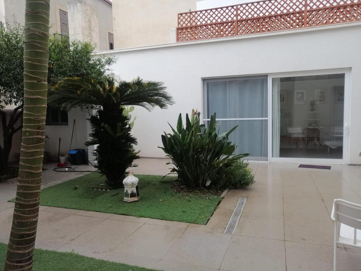 Villa Casa Cycas Vittoria Exterior foto